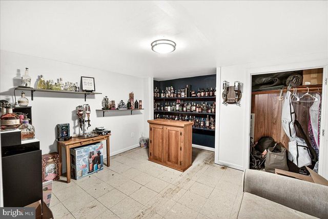 106 HARVARD RD, Hagerstown, MD 21742
