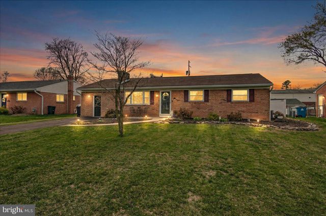 106 HARVARD RD, Hagerstown, MD 21742