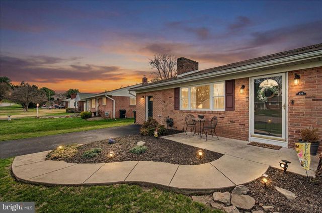 106 HARVARD RD, Hagerstown, MD 21742