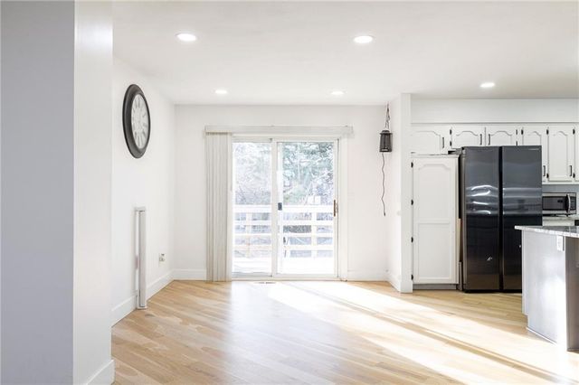 9118 Robinson Street, Overland Park, KS 66212