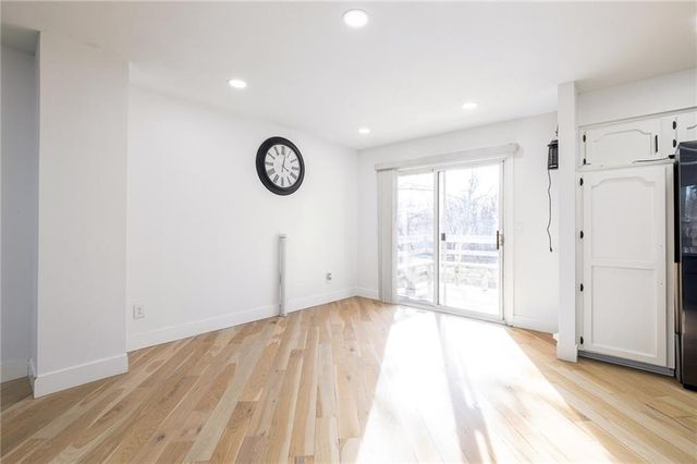 9118 Robinson Street, Overland Park, KS 66212