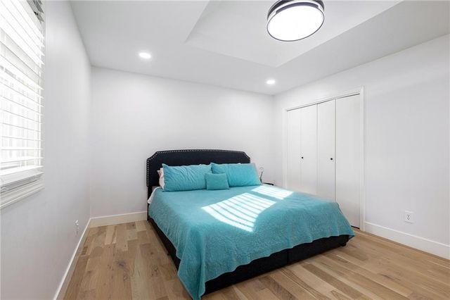 9118 Robinson Street, Overland Park, KS 66212