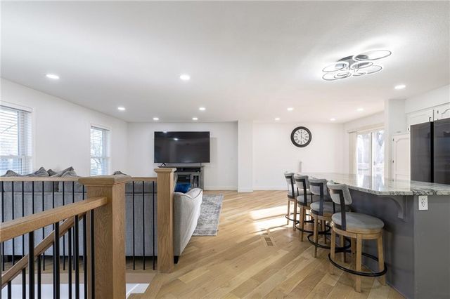 9118 Robinson Street, Overland Park, KS 66212