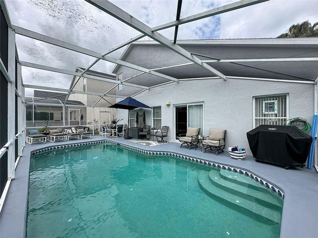 208 CASTLEMAIN CIRCLE, Davenport, FL 33897