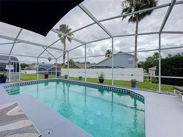 208 CASTLEMAIN CIRCLE, Davenport, FL 33897