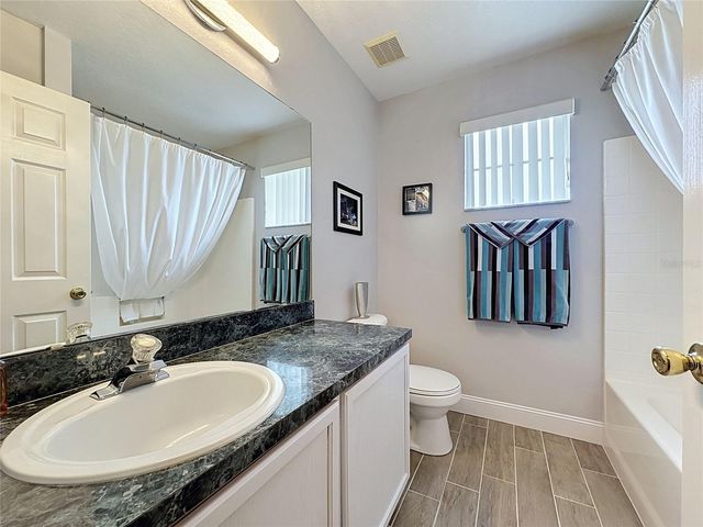 208 CASTLEMAIN CIRCLE, Davenport, FL 33897