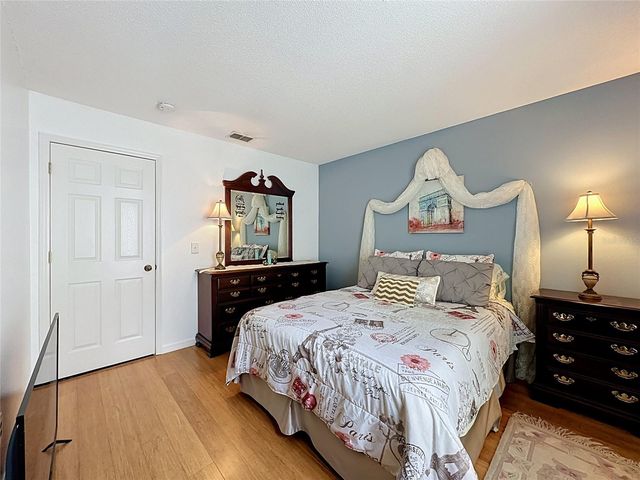 208 CASTLEMAIN CIRCLE, Davenport, FL 33897
