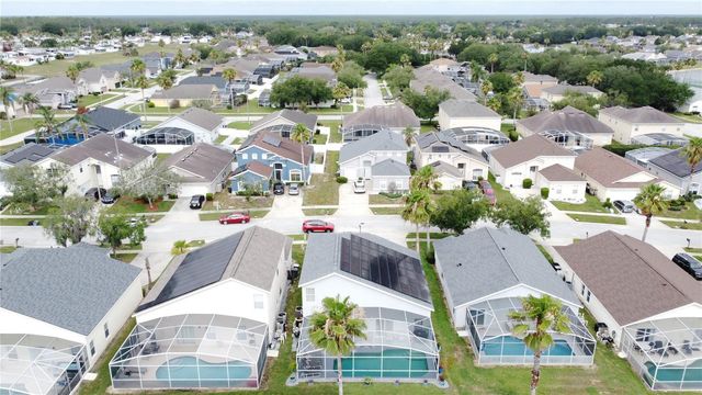 208 CASTLEMAIN CIRCLE, Davenport, FL 33897