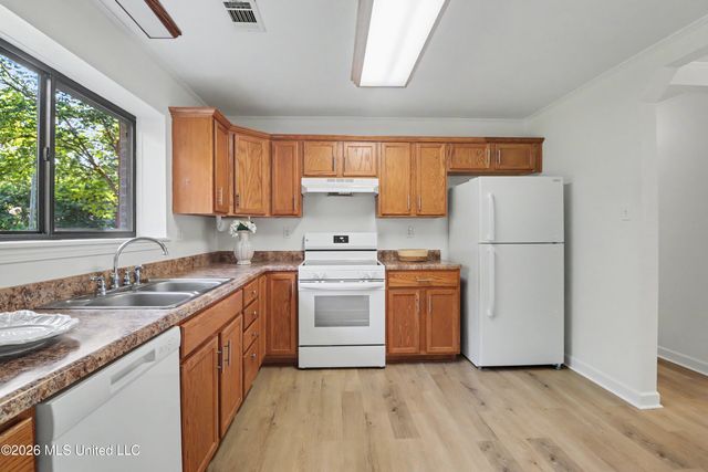 225 Trout Street, Waveland, MS 39576