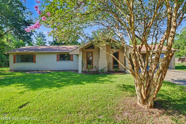 225 Trout Street, Waveland, MS 39576