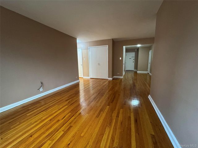 13909 84th Drive 308, Briarwood, NY 11435