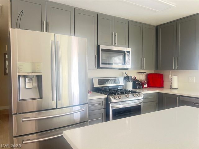 4194 Greenpoint Street, Las Vegas, NV 89147