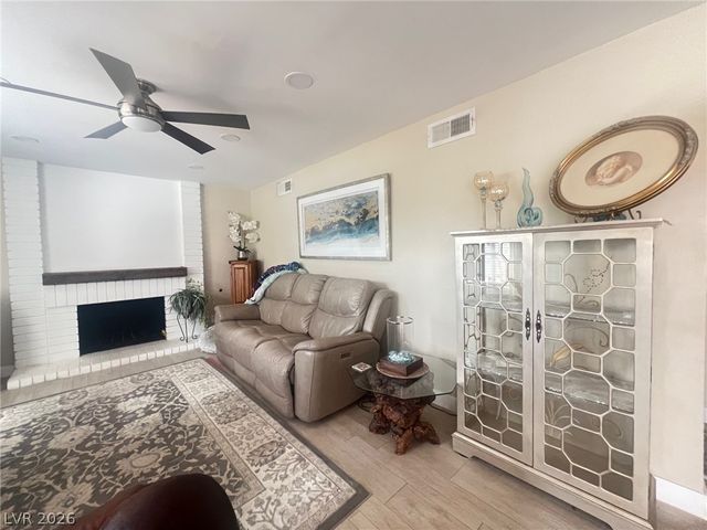 4194 Greenpoint Street, Las Vegas, NV 89147