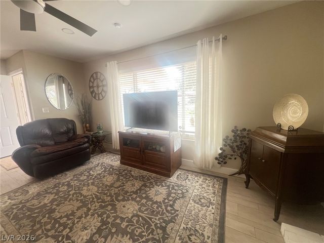 4194 Greenpoint Street, Las Vegas, NV 89147