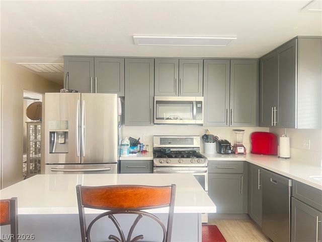 4194 Greenpoint Street, Las Vegas, NV 89147