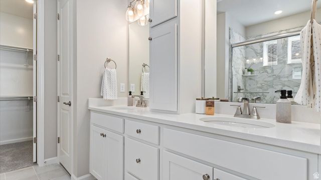 6154 W SPARROW VIEW DR, South Jordan, UT 84009