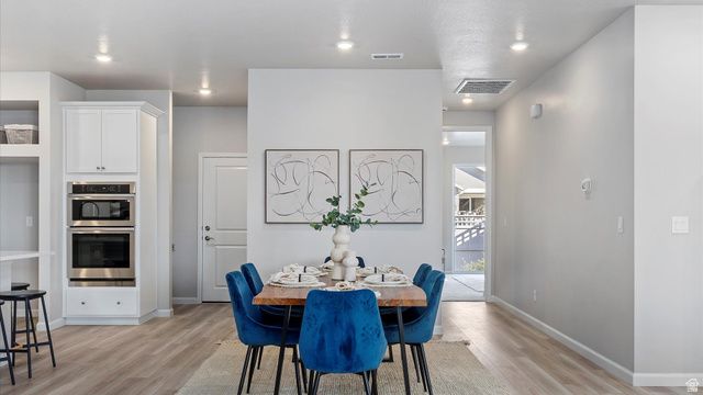 6154 W SPARROW VIEW DR, South Jordan, UT 84009