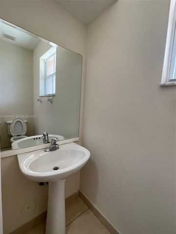 24063 SW 109th Ave, Homestead, FL 33032