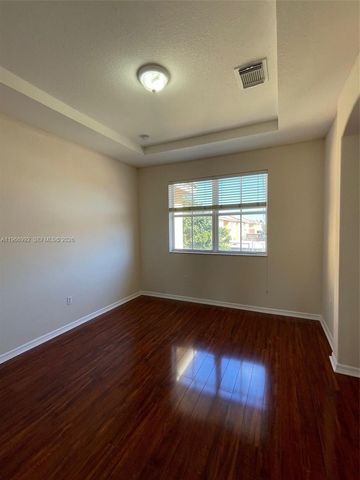 24063 SW 109th Ave, Homestead, FL 33032