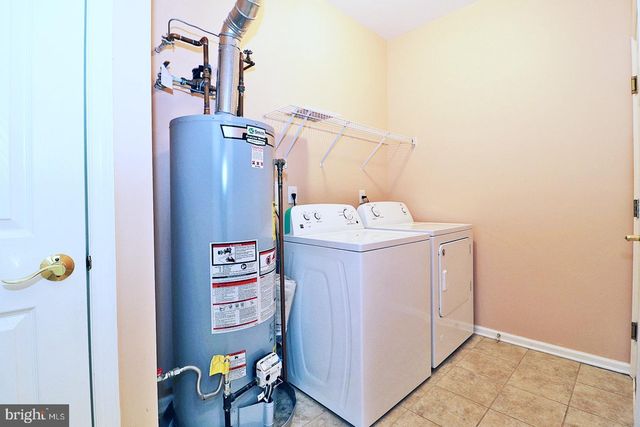 265 MEADOWLARK DR, Hamilton, NJ 08690