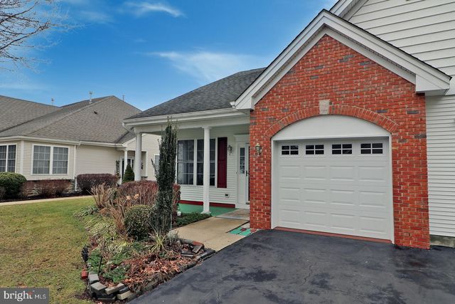 265 MEADOWLARK DR, Hamilton, NJ 08690