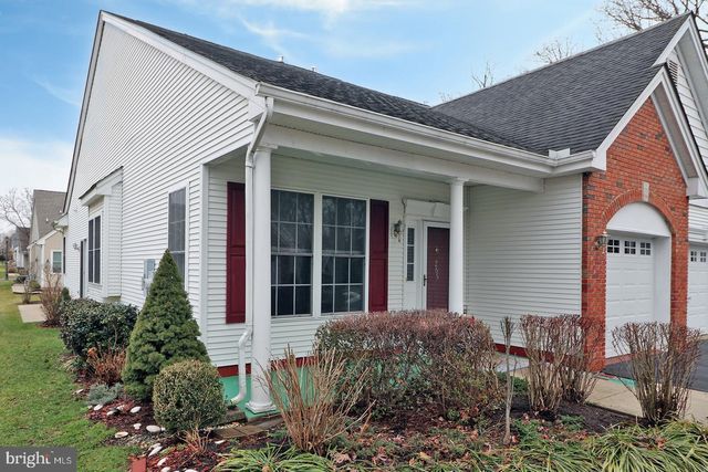 265 MEADOWLARK DR, Hamilton, NJ 08690