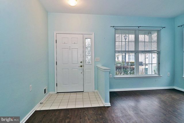 265 MEADOWLARK DR, Hamilton, NJ 08690