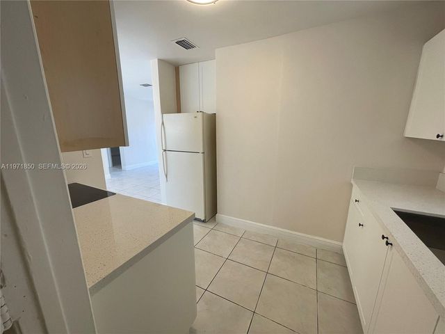 240 NE 23rd St 240, Pompano Beach, FL 33060