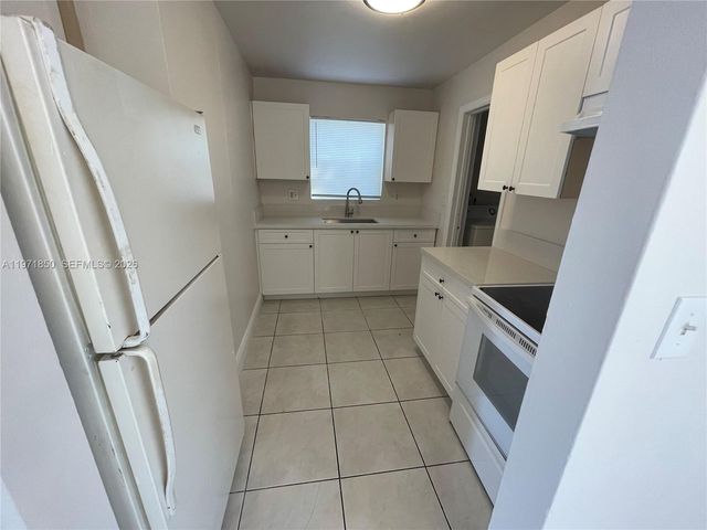 240 NE 23rd St 240, Pompano Beach, FL 33060