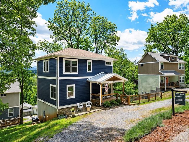 221 Northside Street, Canton, NC 28716