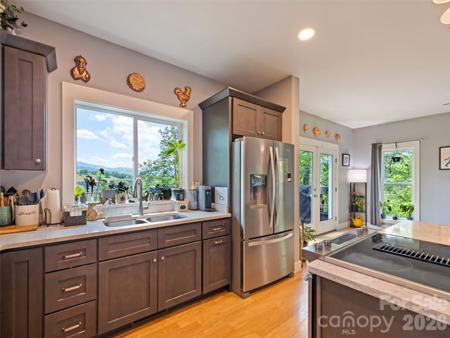 221 Northside Street, Canton, NC 28716