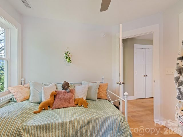 221 Northside Street, Canton, NC 28716