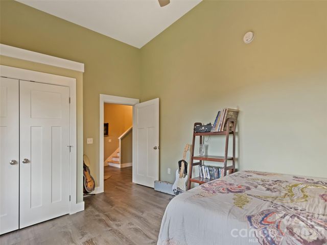 221 Northside Street, Canton, NC 28716