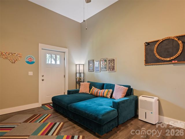 221 Northside Street, Canton, NC 28716