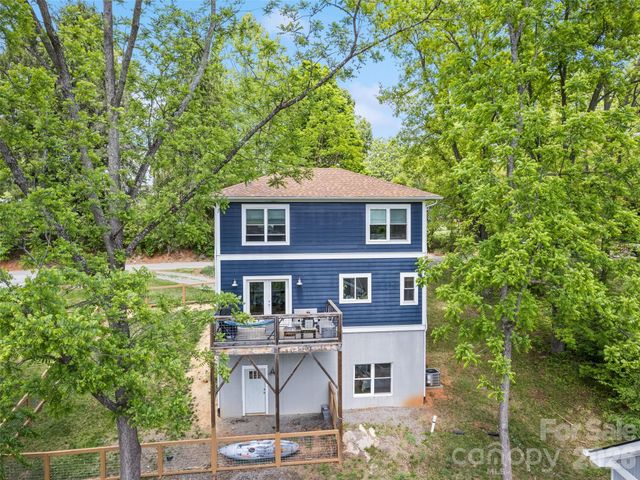 221 Northside Street, Canton, NC 28716