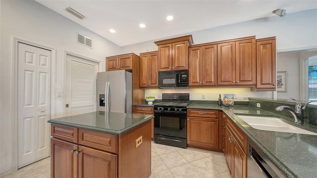 665 CRANE PRAIRIE WAY, Osprey, FL 34229