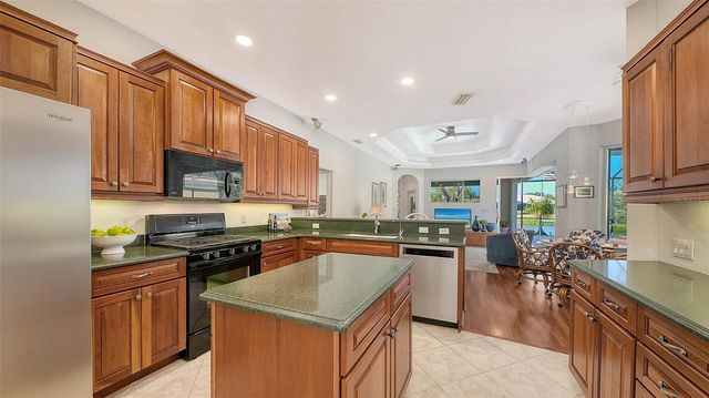 665 CRANE PRAIRIE WAY, Osprey, FL 34229