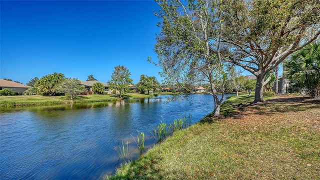 665 CRANE PRAIRIE WAY, Osprey, FL 34229