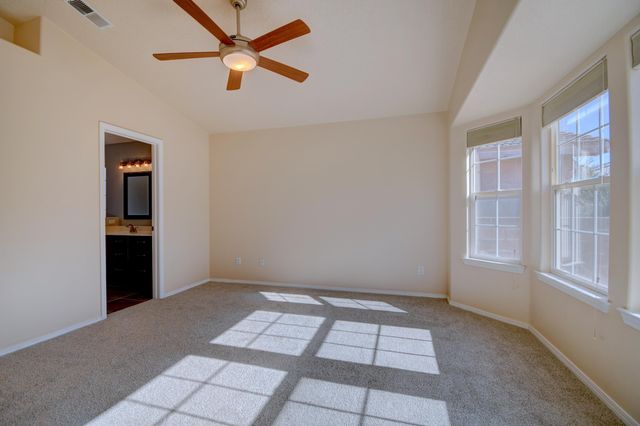 5588 Mansfield Place NW, Albuquerque, NM 87114