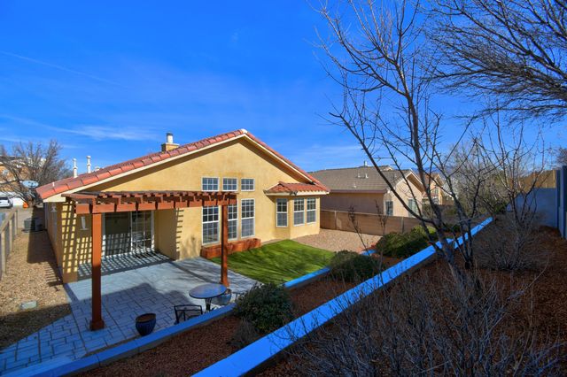 5588 Mansfield Place NW, Albuquerque, NM 87114