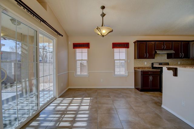 5588 Mansfield Place NW, Albuquerque, NM 87114