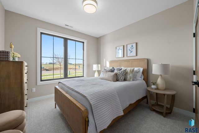 1628 N Rosemary Ave Avenue, Sioux Falls, SD 57110