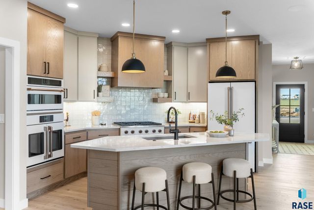 1628 N Rosemary Ave Avenue, Sioux Falls, SD 57110