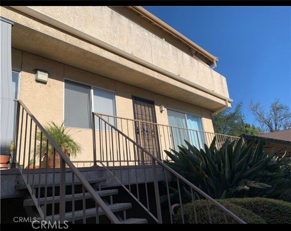 10215 variel, Chatsworth (los Angeles), CA 91311