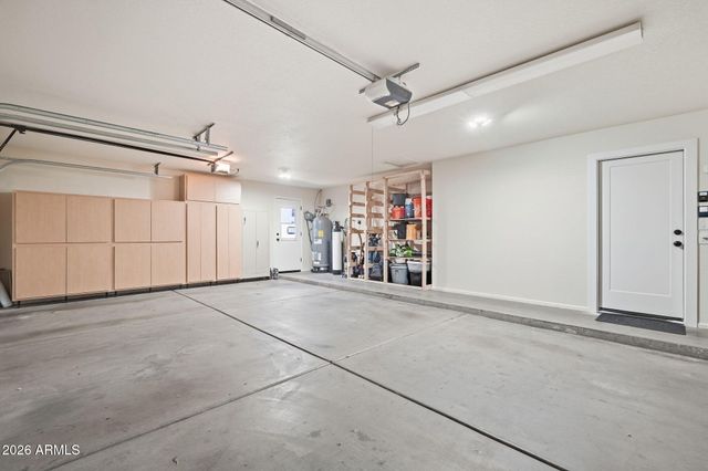 1113 S SCALLOP Drive, Gilbert, AZ 85233