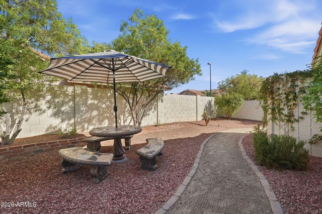 1113 S SCALLOP Drive, Gilbert, AZ 85233
