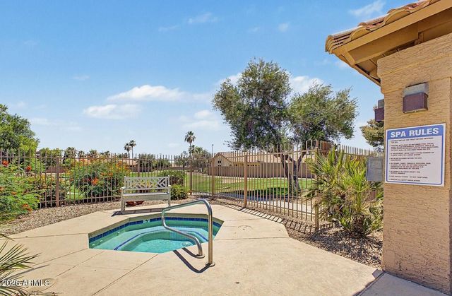 1113 S SCALLOP Drive, Gilbert, AZ 85233