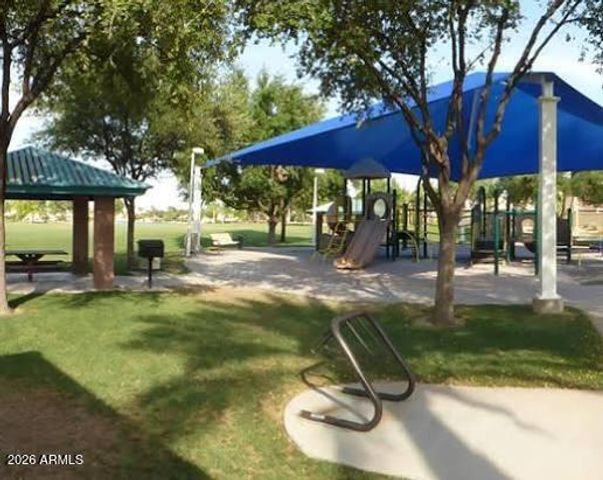 1113 S SCALLOP Drive, Gilbert, AZ 85233