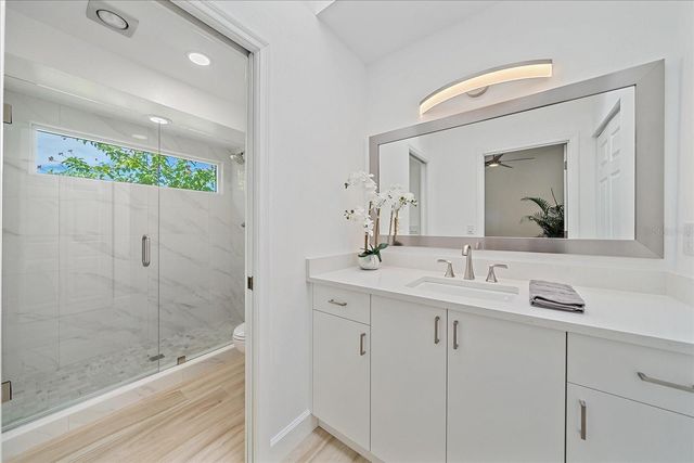 1684 PINTAIL WAY, Sarasota, FL 34231