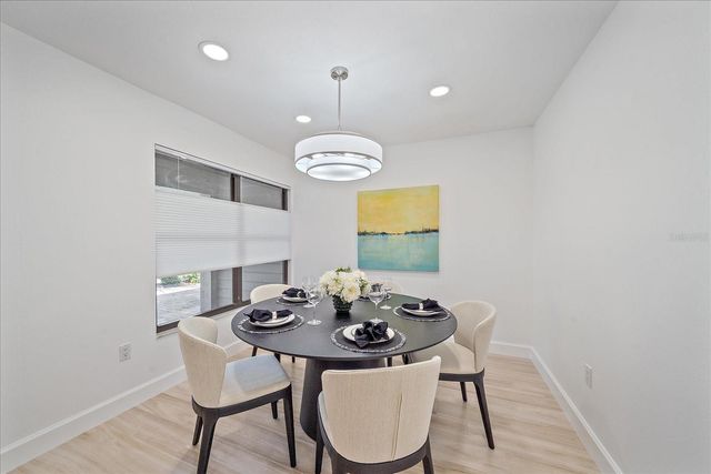 1684 PINTAIL WAY, Sarasota, FL 34231